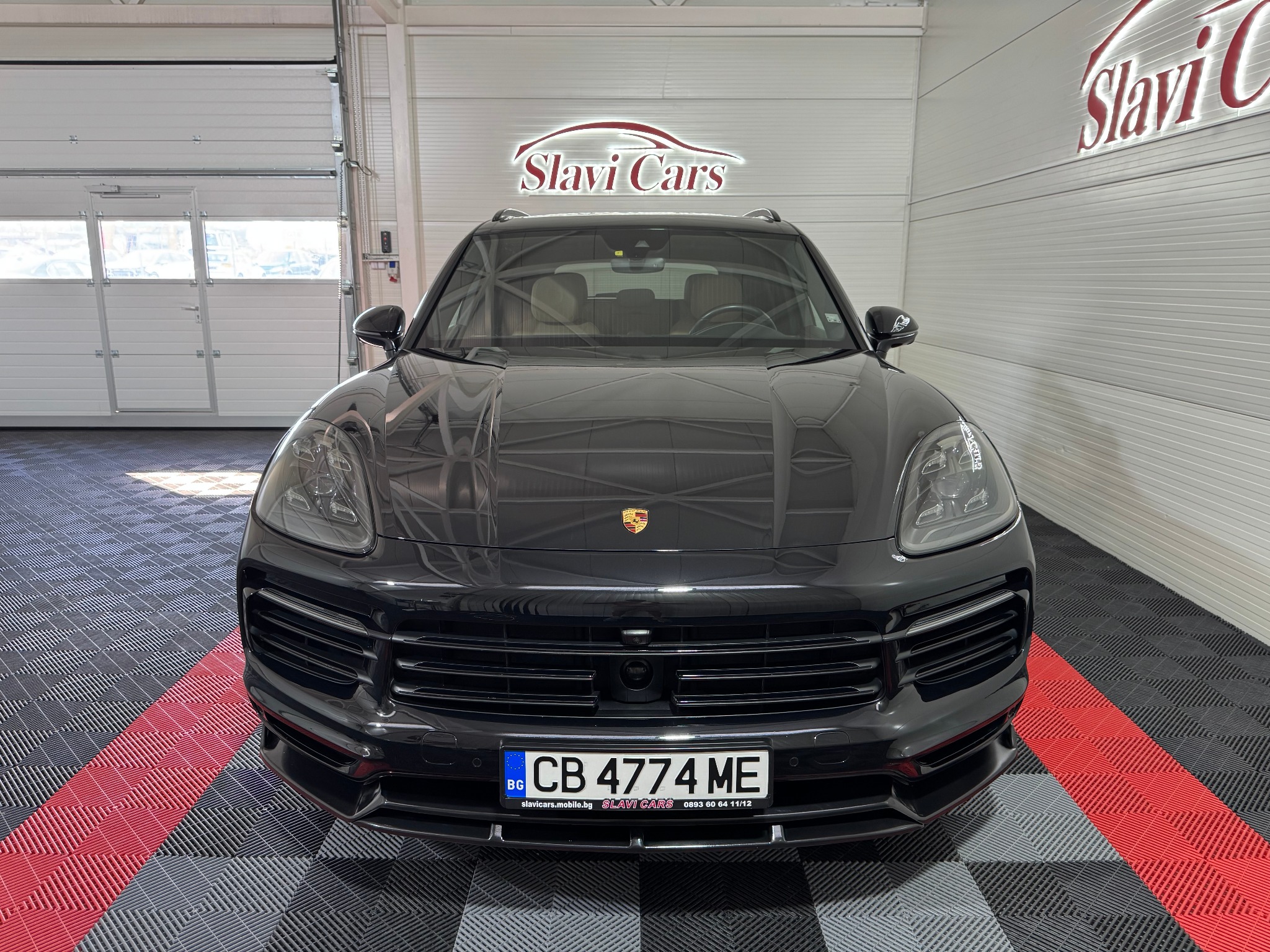 Porsche Cayenne 2