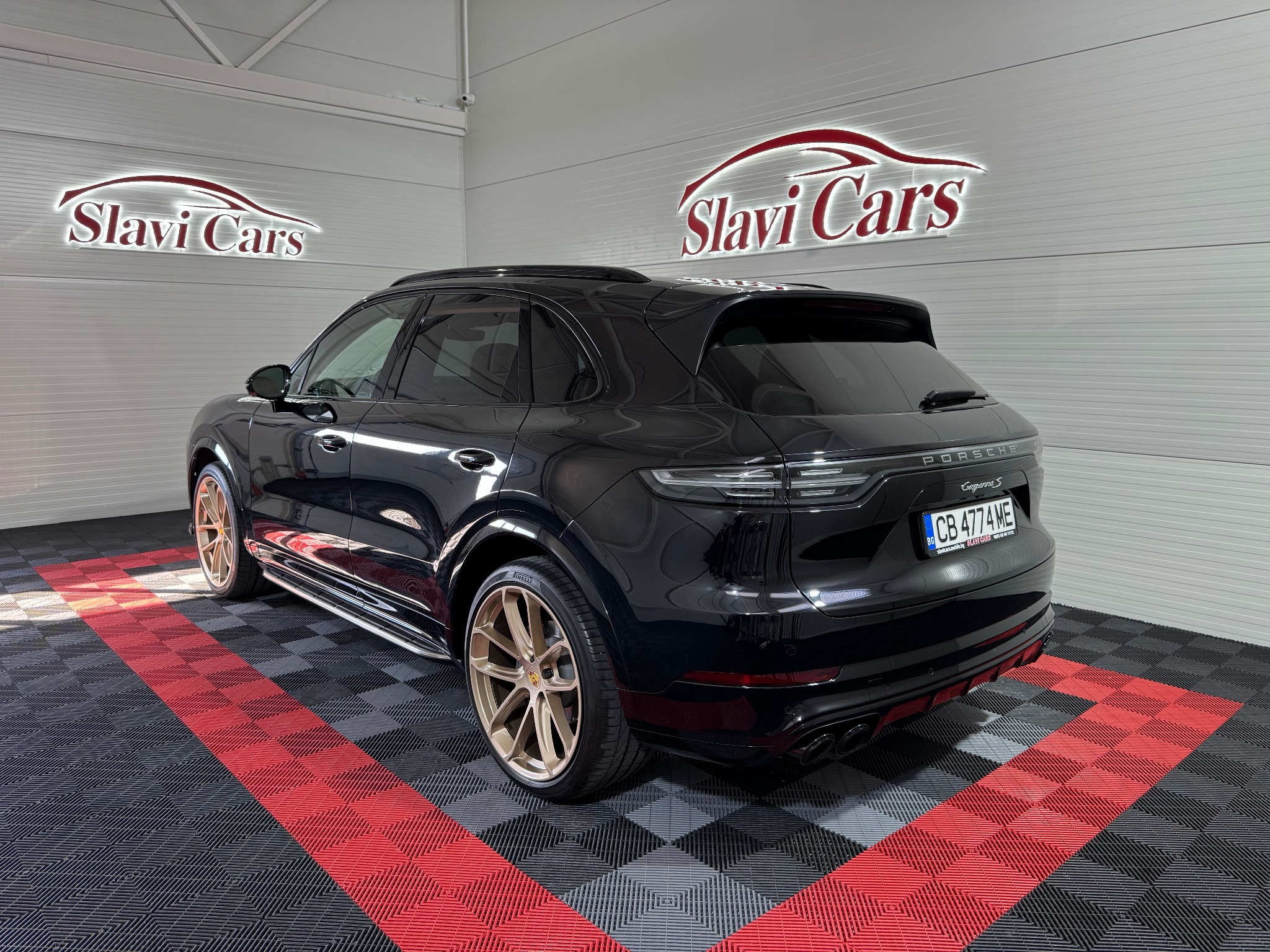 Porsche Cayenne 4