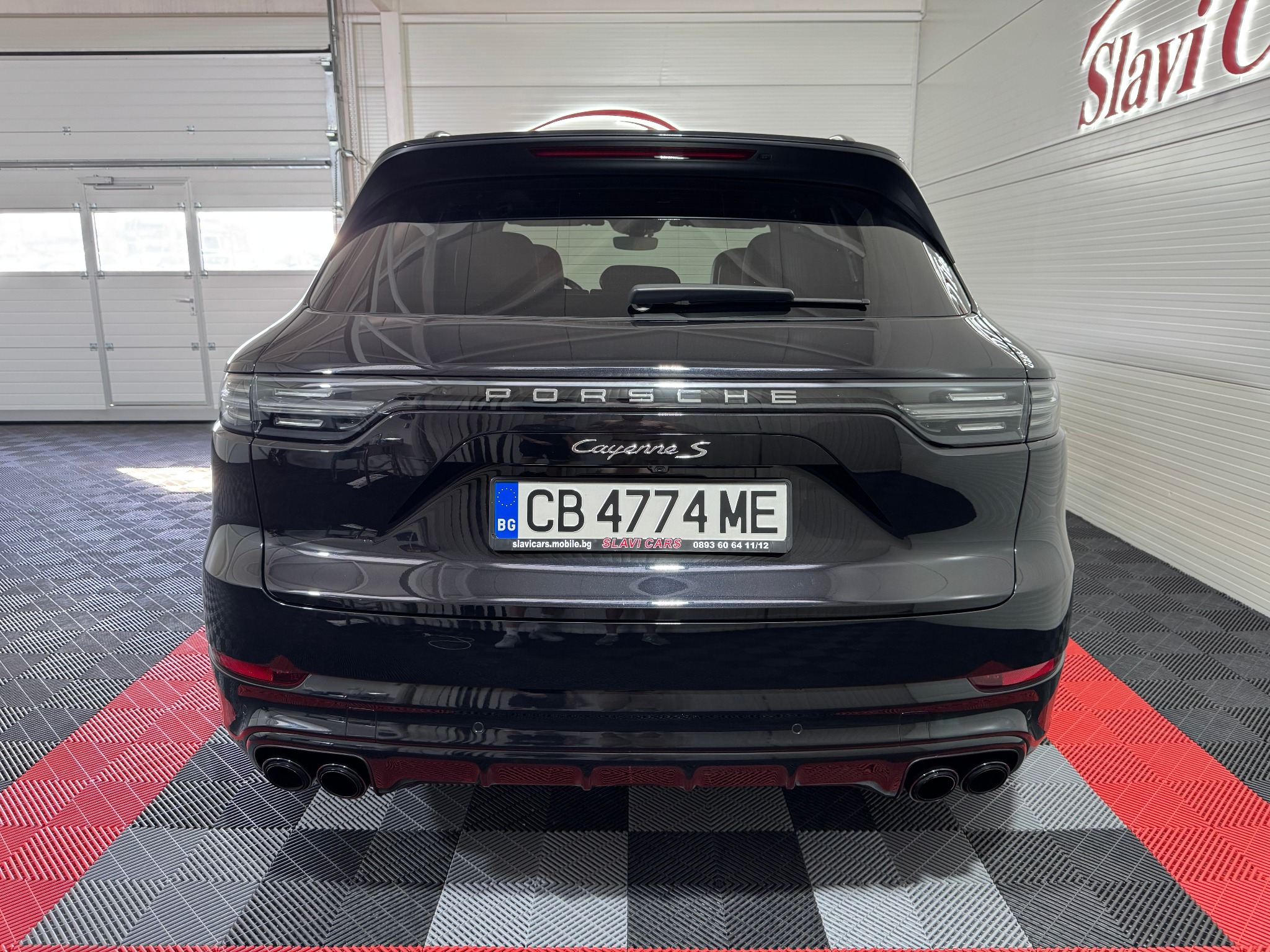 Porsche Cayenne 5