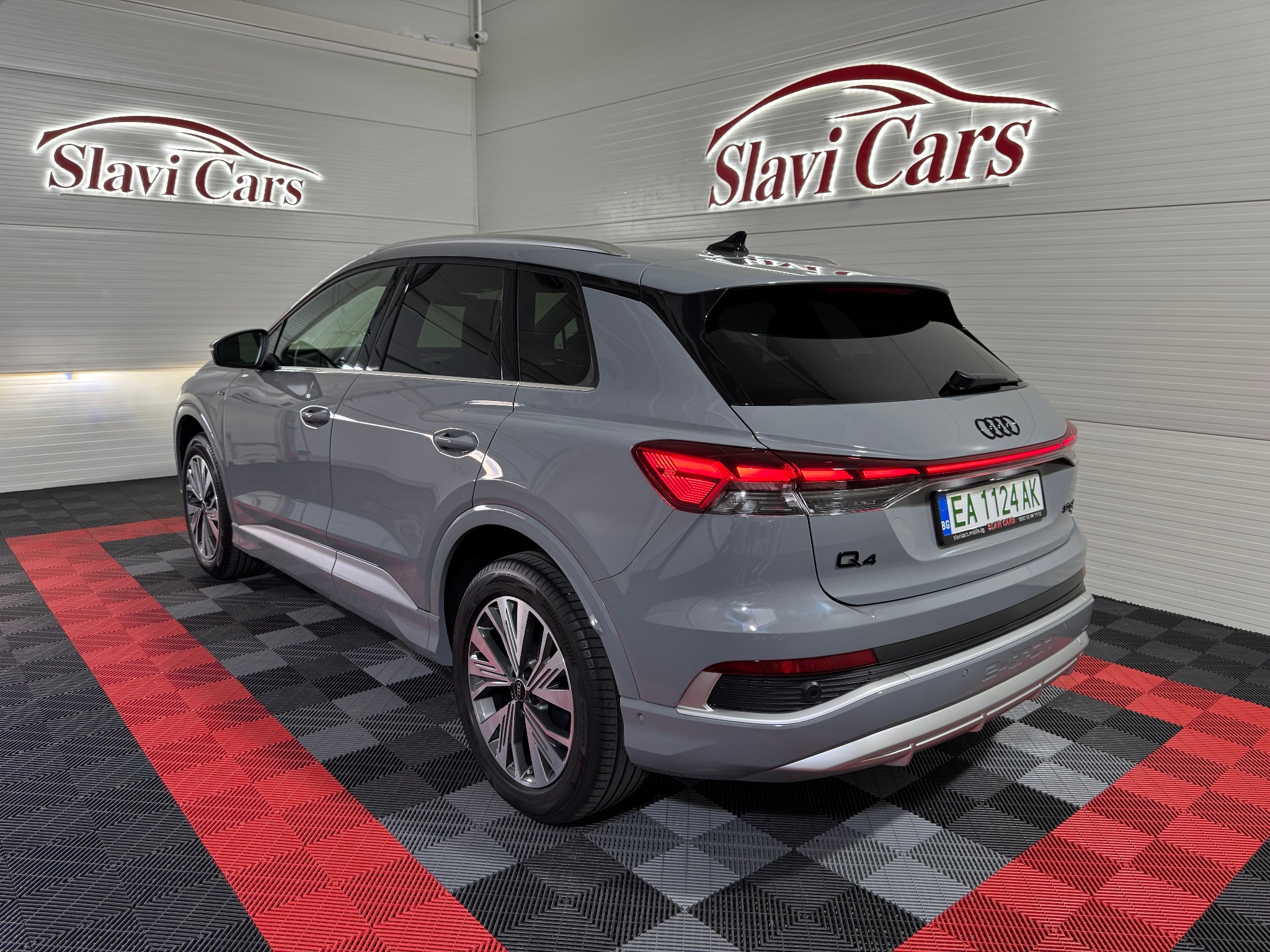 Audi Q4 E-Tron 4