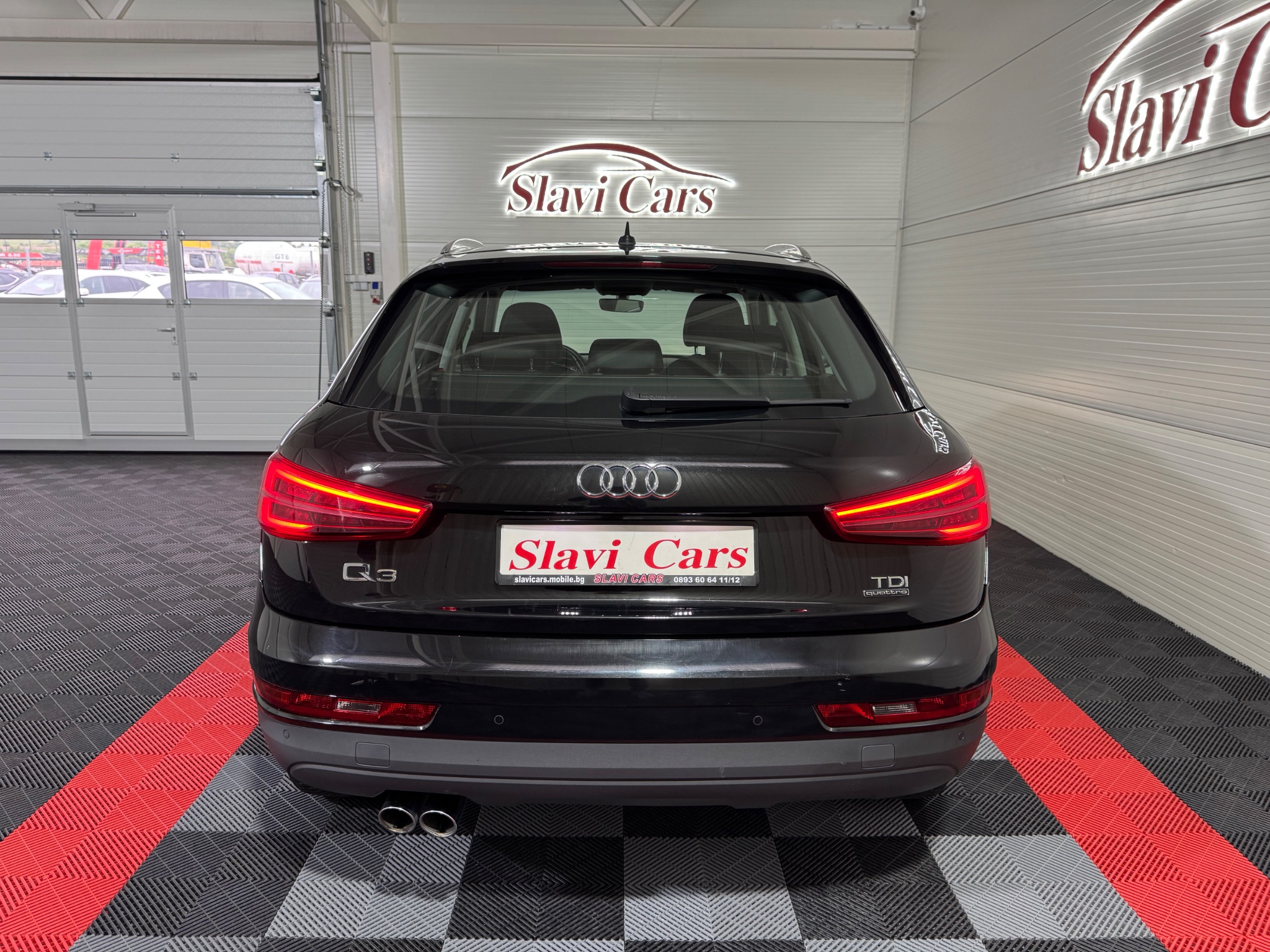 Audi Q3 5