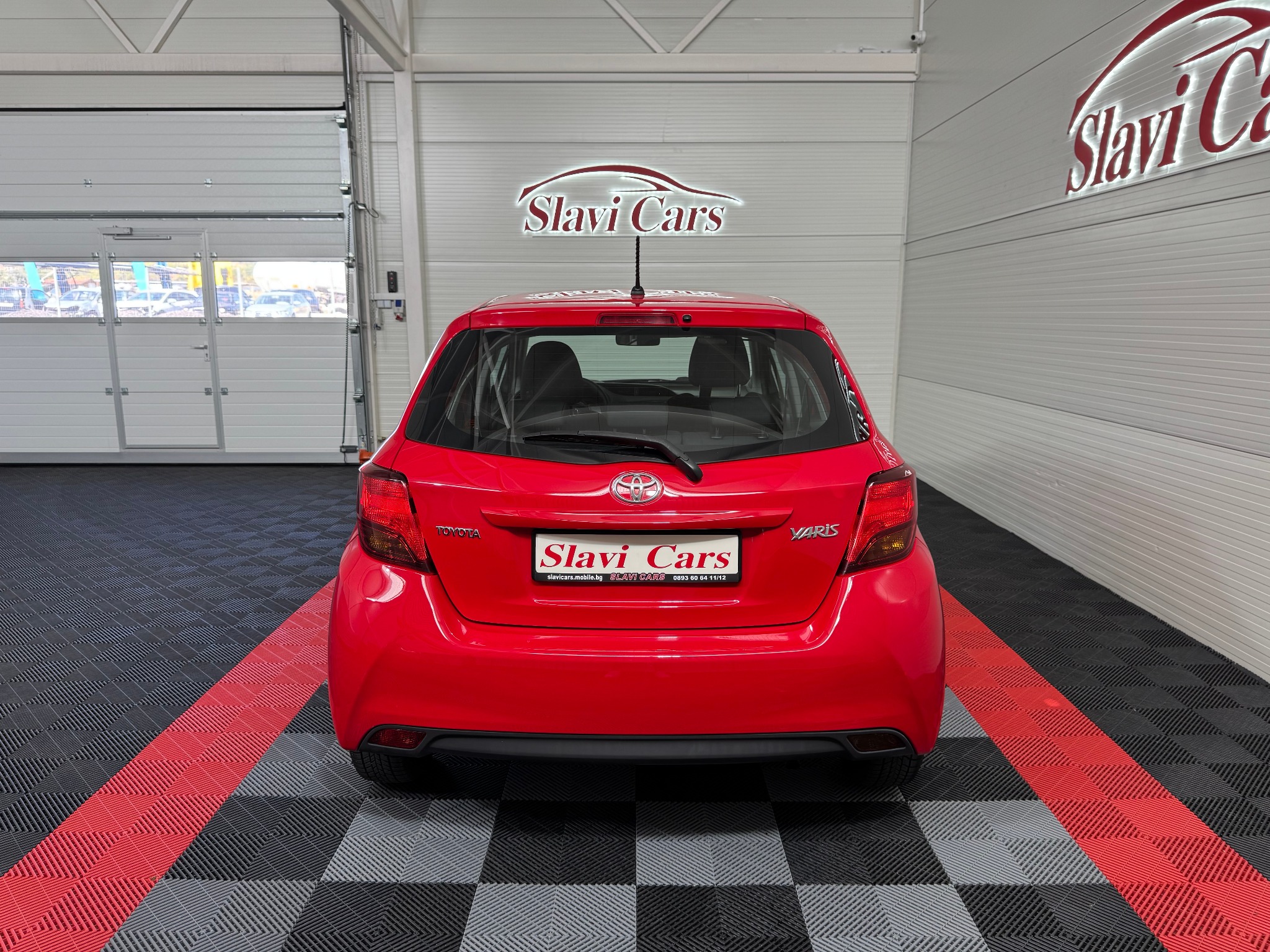 Toyota Yaris 5